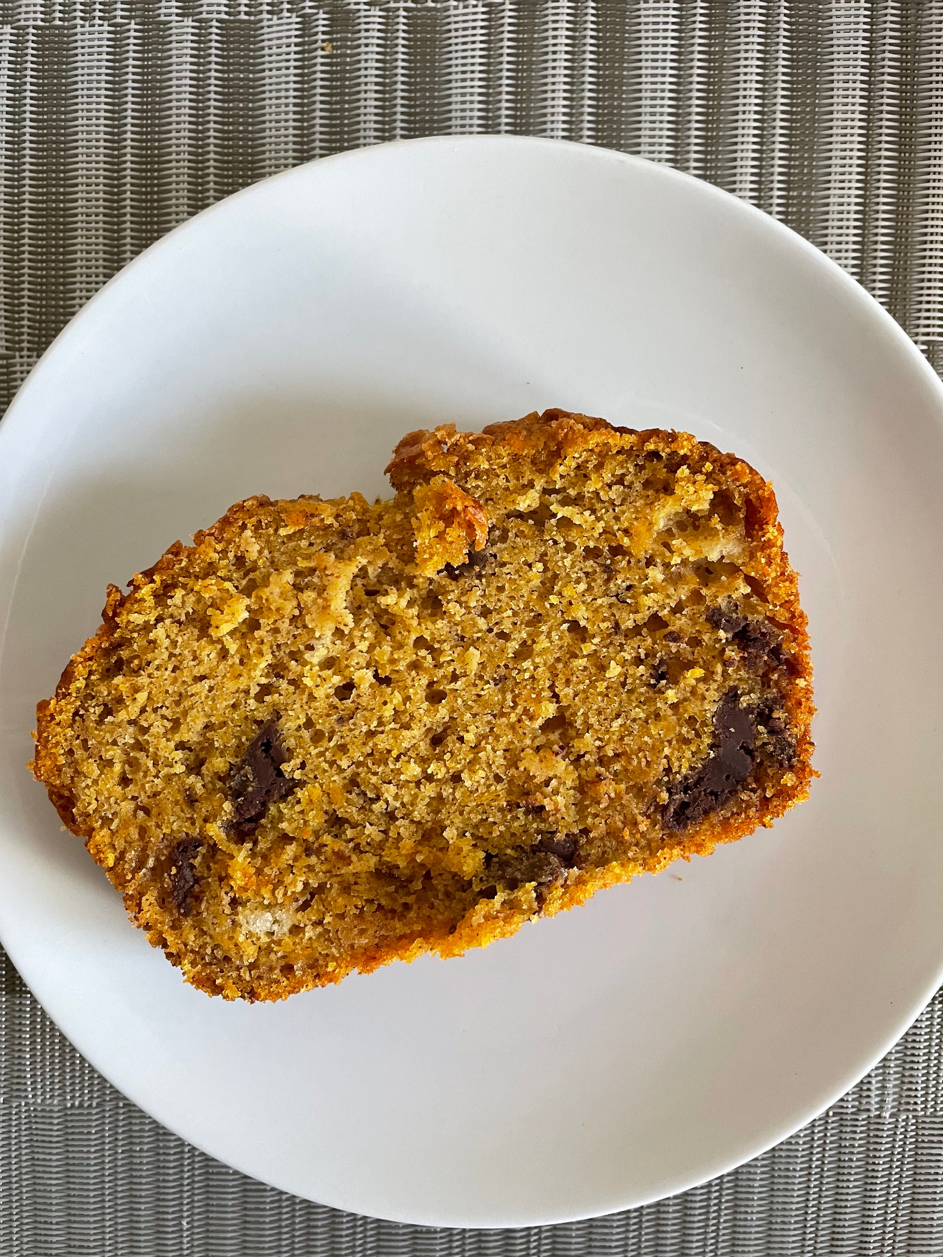 Plumcake senza glutine alla zucca, cannella e cioccolato